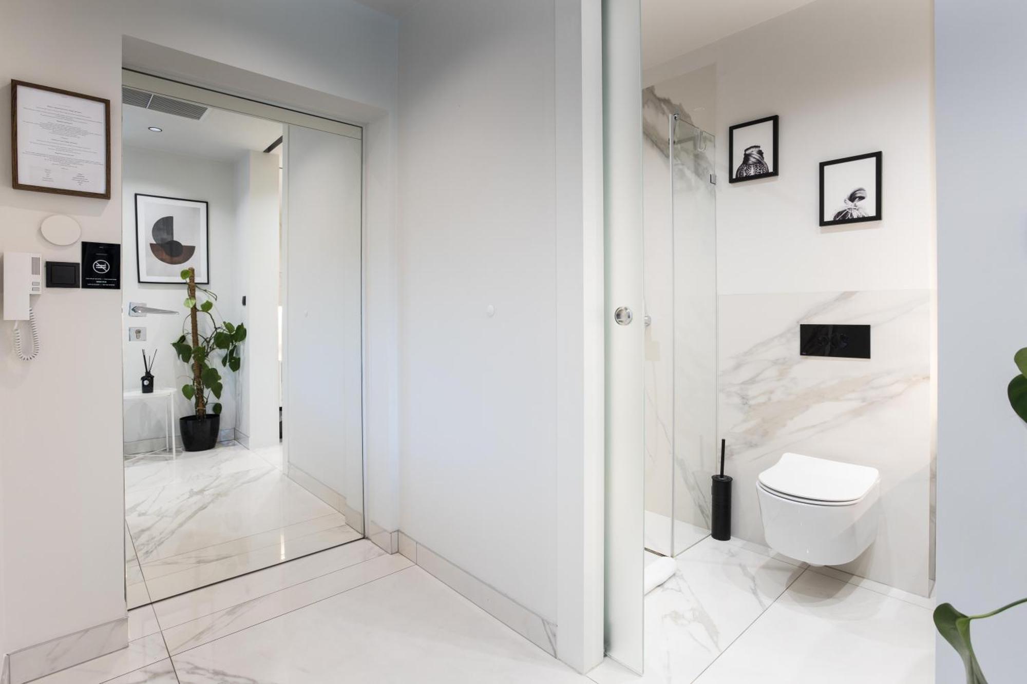 Centro Design Apartments - Polwiejska Познан Екстериор снимка