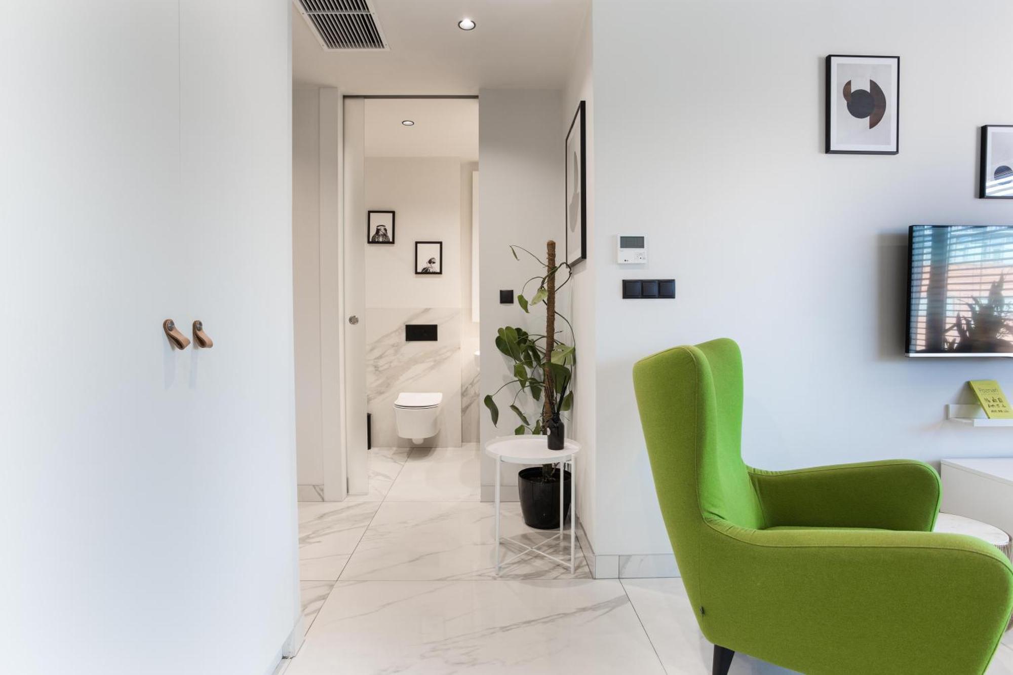 Centro Design Apartments - Polwiejska Познан Екстериор снимка