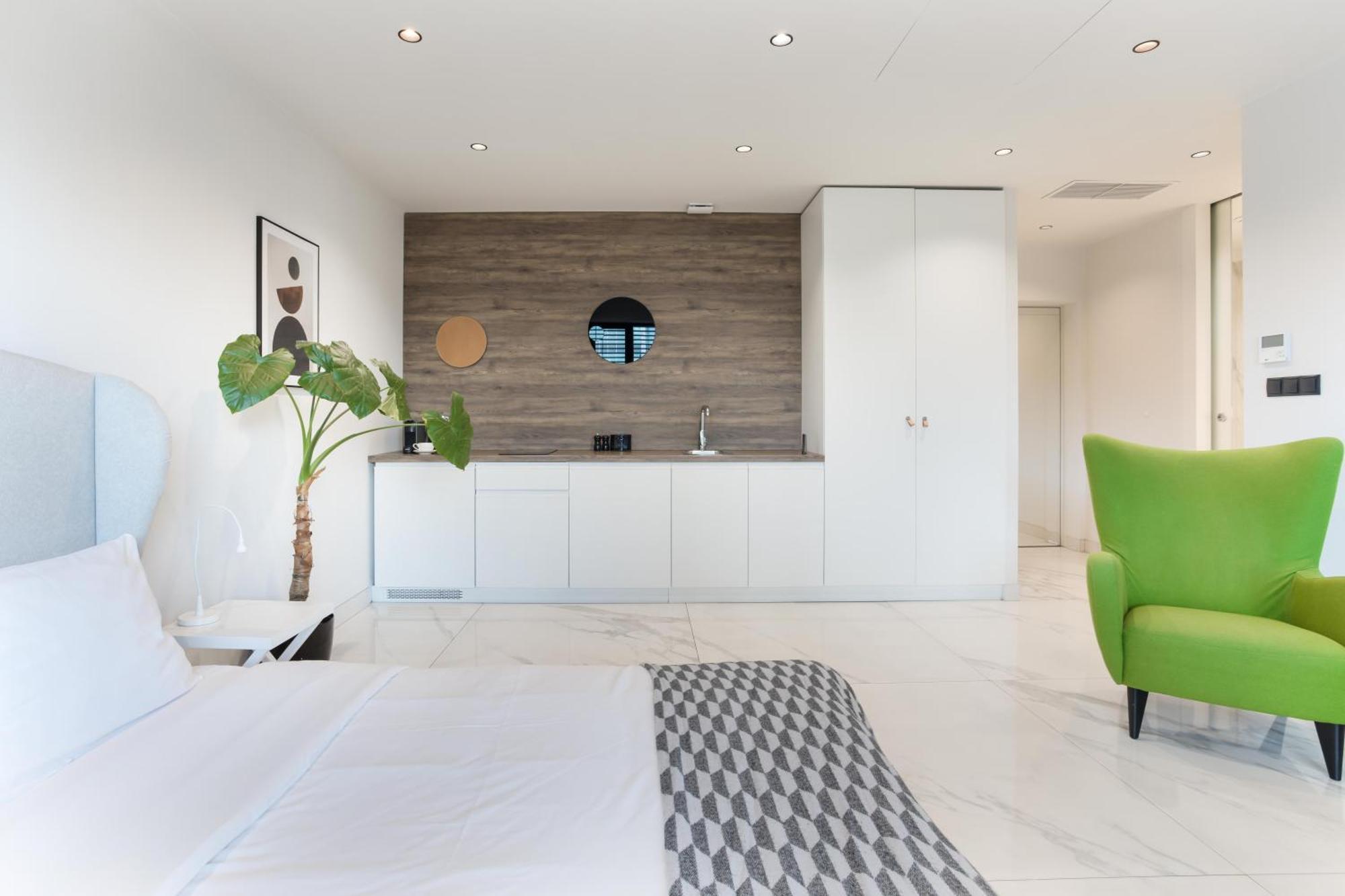 Centro Design Apartments - Polwiejska Познан Екстериор снимка
