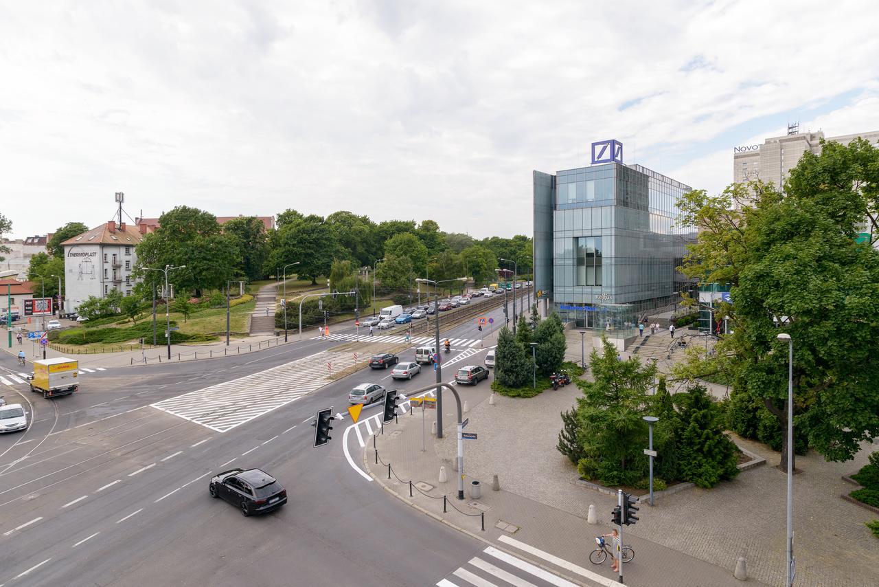 Centro Design Apartments - Polwiejska Познан Екстериор снимка