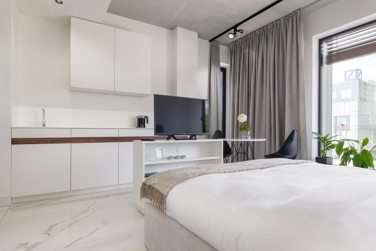 Centro Design Apartments - Polwiejska Познан Екстериор снимка