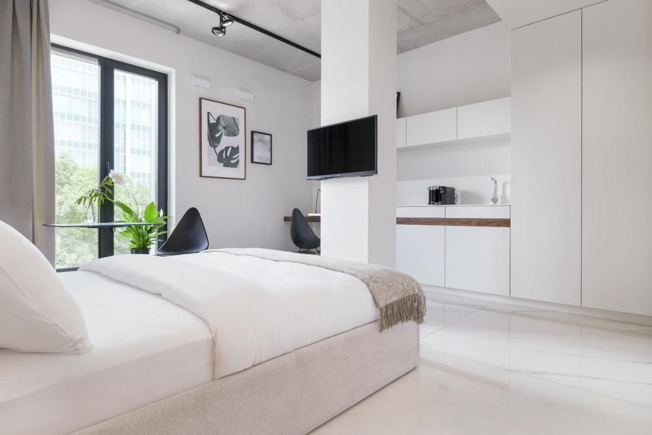 Centro Design Apartments - Polwiejska Познан Екстериор снимка