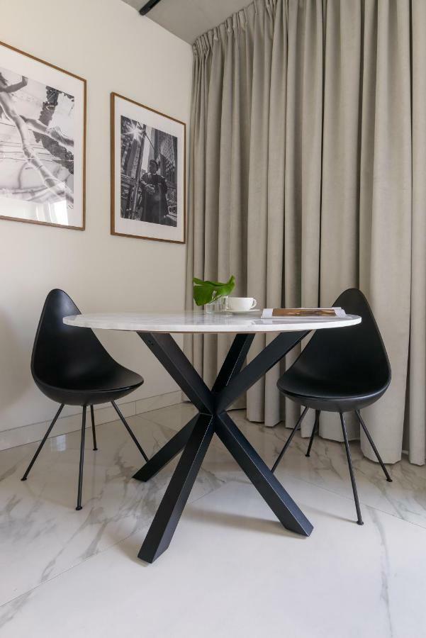Centro Design Apartments - Polwiejska Познан Екстериор снимка