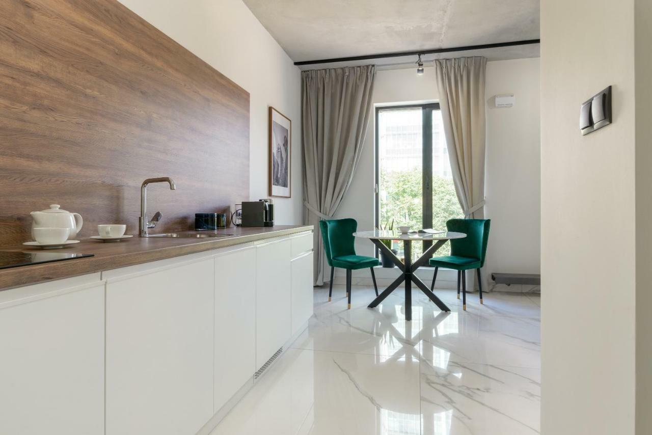 Centro Design Apartments - Polwiejska Познан Екстериор снимка
